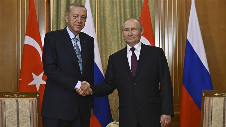 Hürriyet yazarı Selvi: Putin’i izledikten sonra umudum azaldı, bu savaş uzun süre devam eder