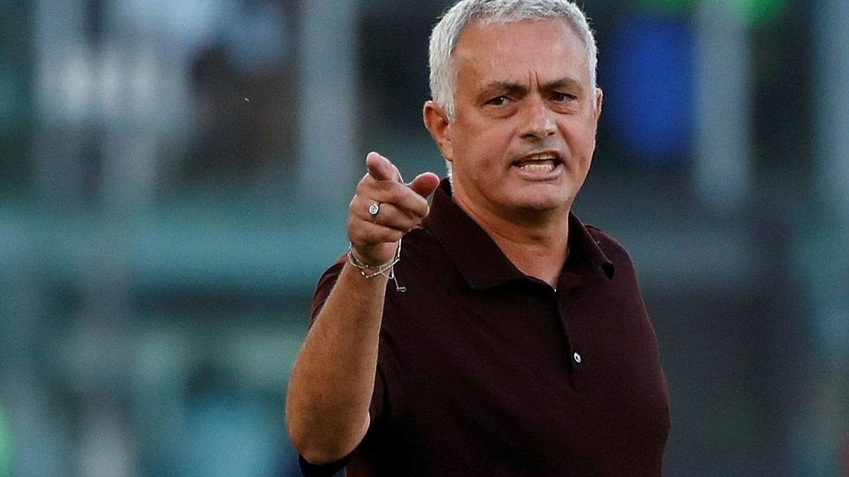 <div>FENERBAHÇE HABERİ: O rakam dudak uçuklattı! İşte Jose Mourinho’nun kariyerindeki tazminat miktarı</div>