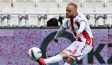 Sivasspor'a Alex Pritchard'dan kötü haber