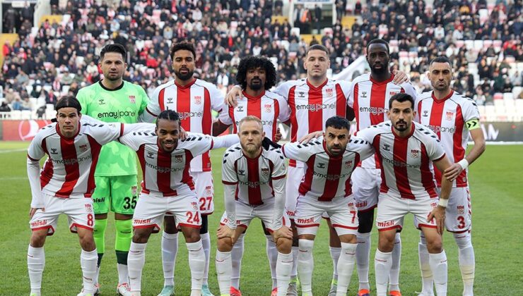 Sivasspor, Süper Lig'de 900 puana ulaştı