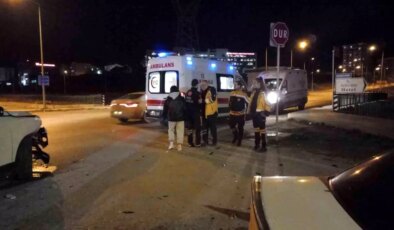 Edirne’de Trafik Kazası: 2 Yaralı