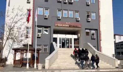 Iğdır’da Tarihi Eser Operasyonu: 715 Sikke Ele Geçirildi